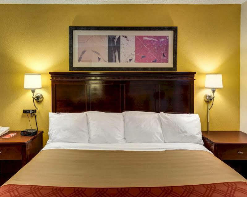 Americas Best Value Inn Laurel Exterior foto